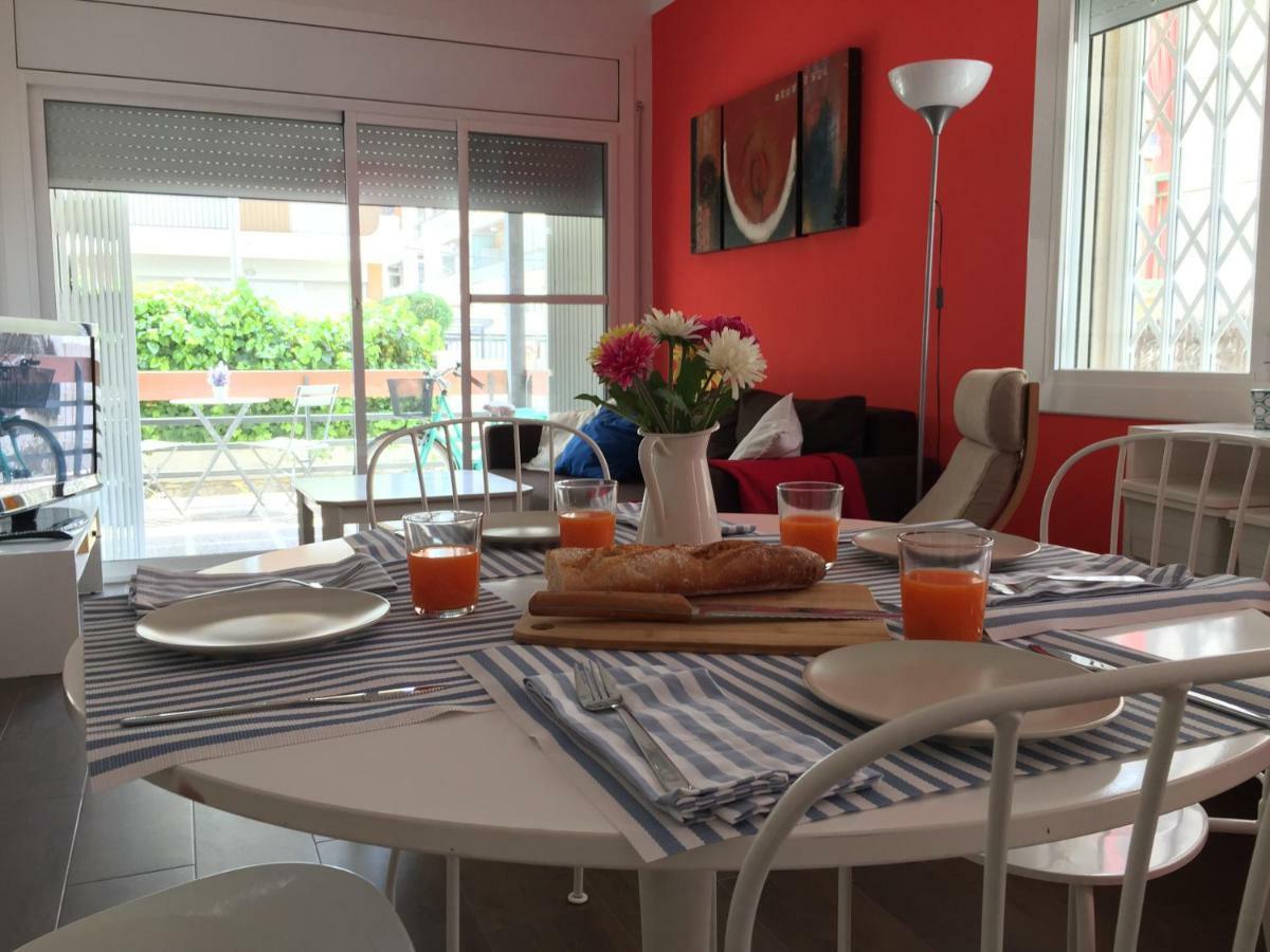 Nice Apartment 80 Meters From The Beach カラフェル エクステリア 写真